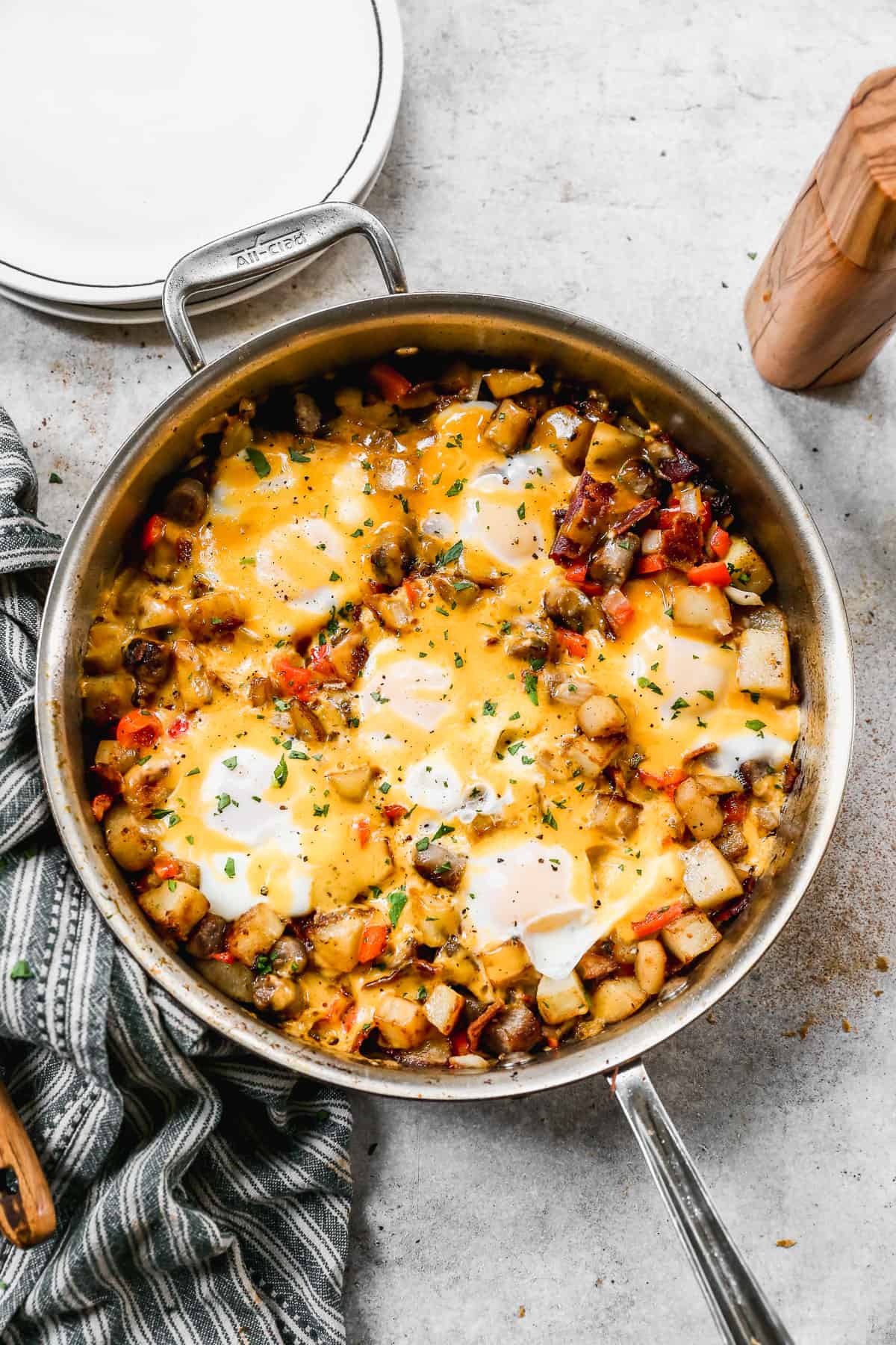 Easy Breakfast Skillets: Master One-Pan Meals & Smart Swaps